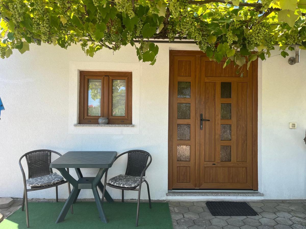 Apartment Cozy&Quiet Rovinj Exterior foto
